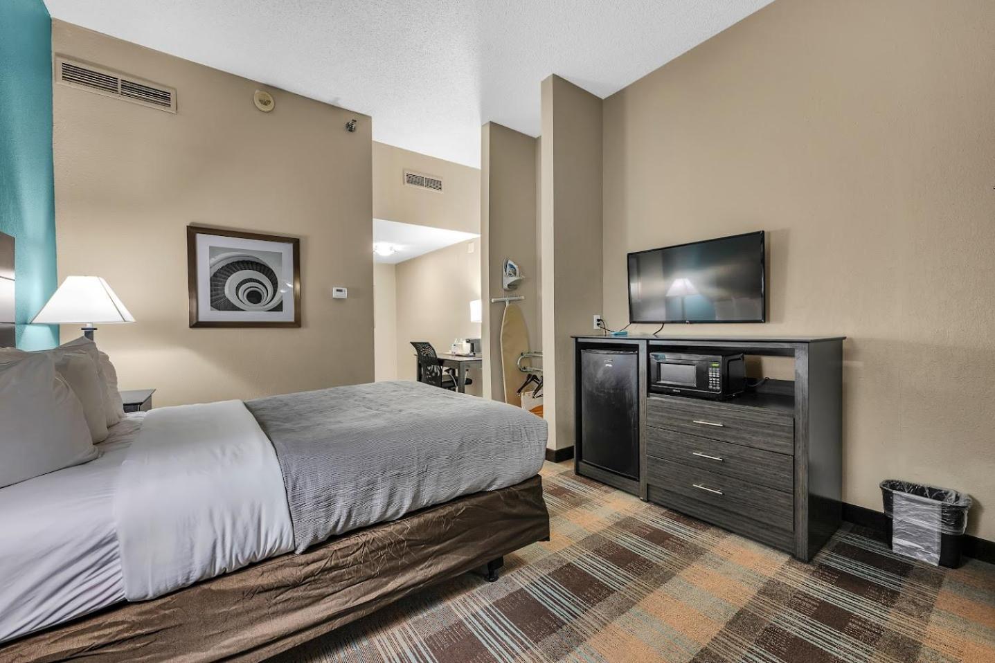 Quality Inn Roseville-Detroit North Εξωτερικό φωτογραφία
